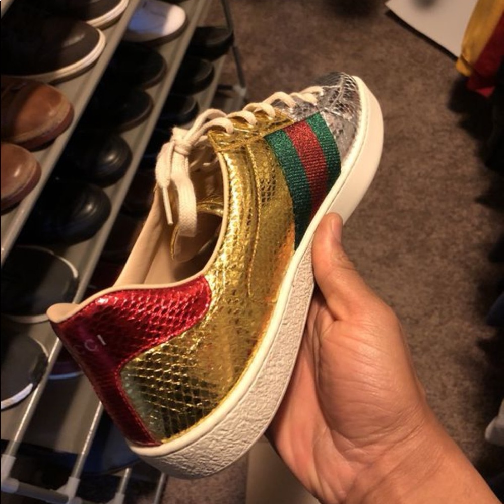 GUCCI SNEAKERS